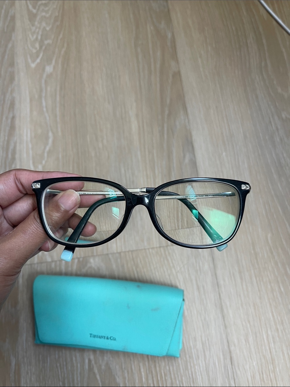 Tiffany & Co. Tiffany Blue Pebbled Leather Cosmetic/Eyewear Case glasses - Picture 4 of 6